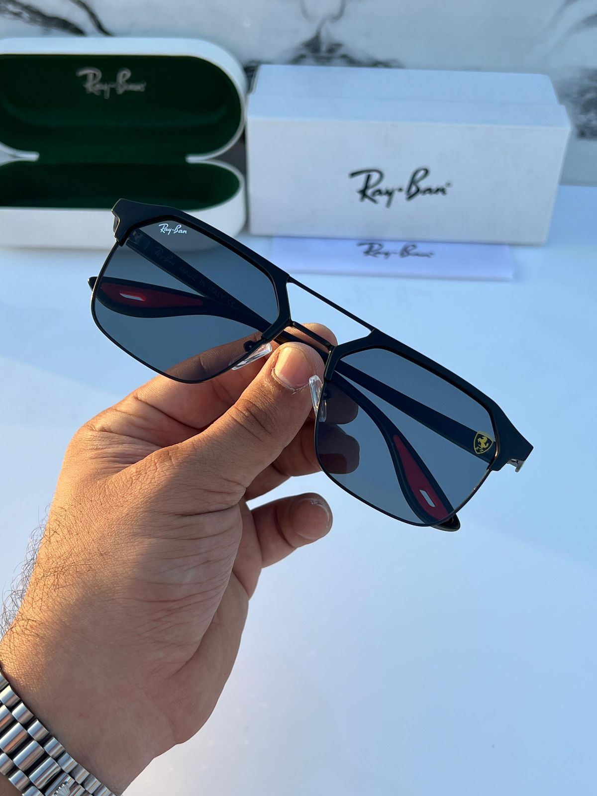 Ray-Ban Unisex UV Lens Sunglasses - Premium Quality