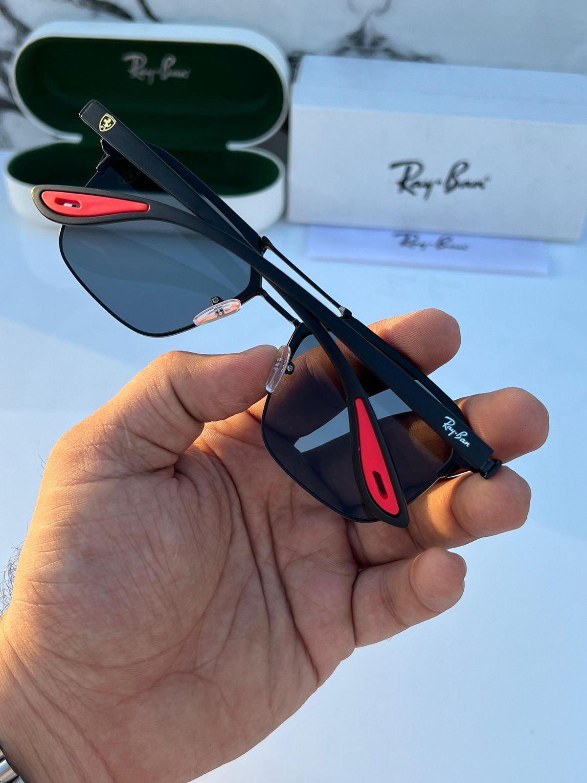 Ray-Ban Unisex UV Lens Sunglasses - Premium Quality